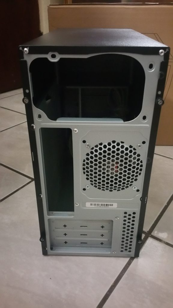 Rosewill FBM-05 Back