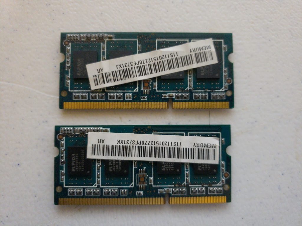 2x4GB DDR3 SODIMM RAM Dead