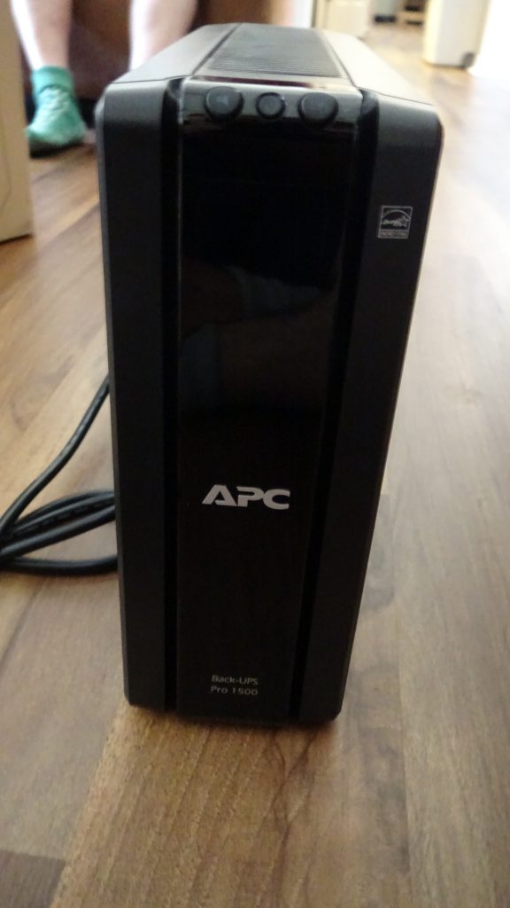 APC Back-UPS PRO 1500 (BR1500G) - 18
