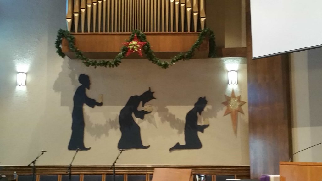 Blessed Trinity Christmas Decorations 2017 - 5