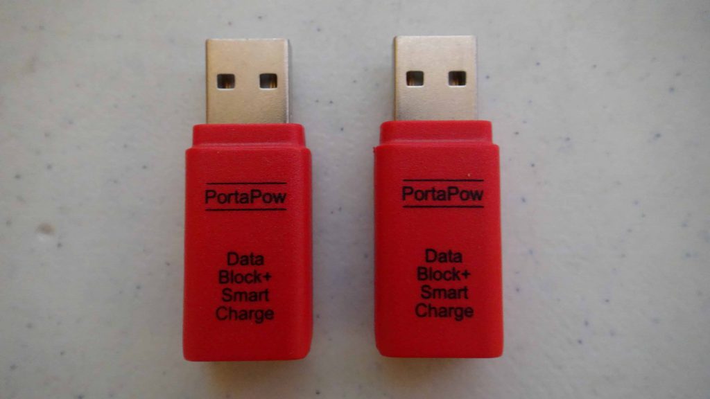 PortaPow Data Blocker USB Adapter with Smart Charge - 4