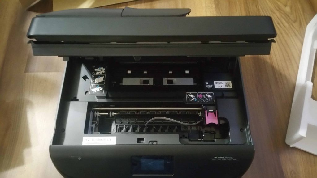 HP OfficeJet 4650 - 25