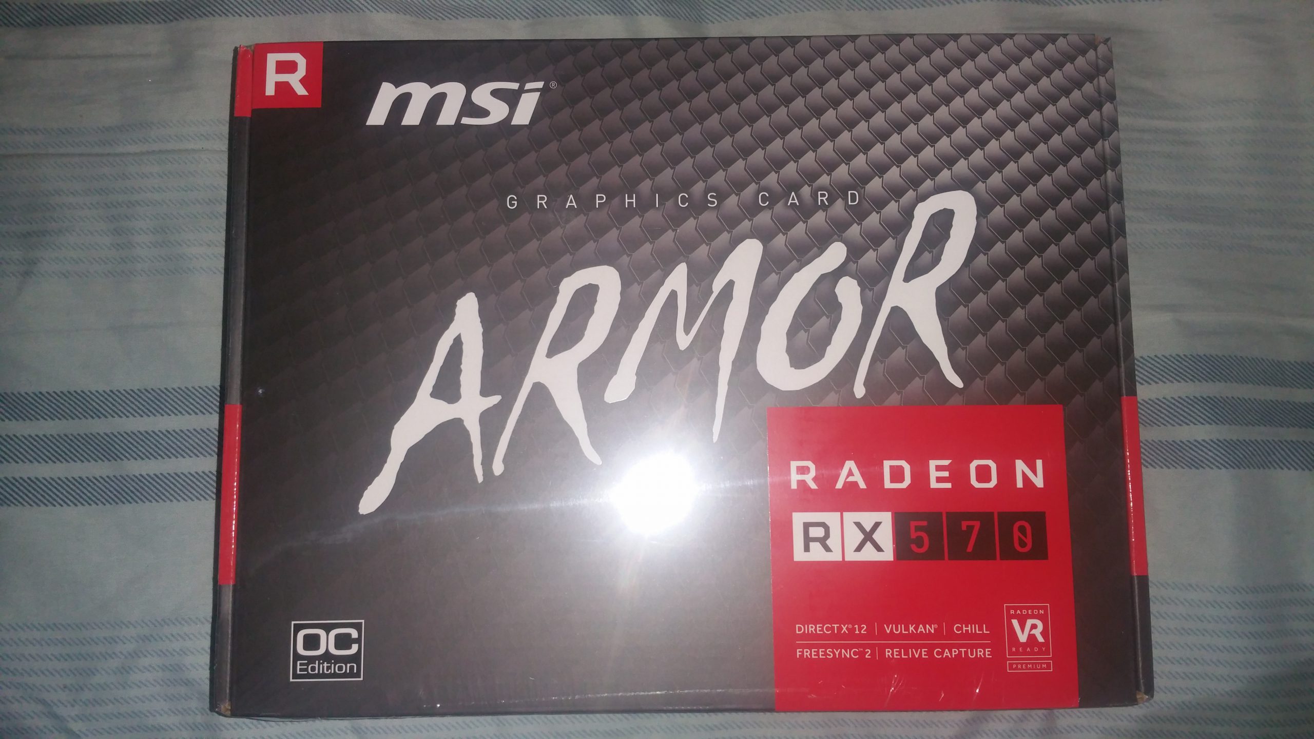 MSI Radeon RX 570 Armor 4GB OC - 1