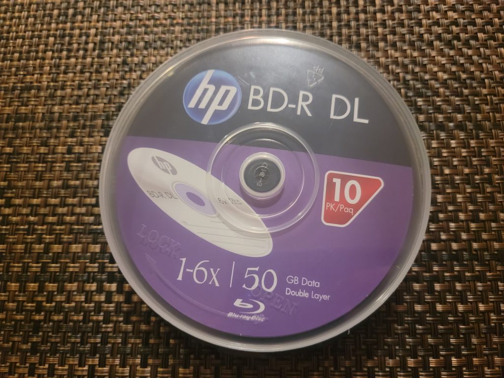 The HP BD-R DL 50GB Blu-Ray Discs - Moisés Cardona
