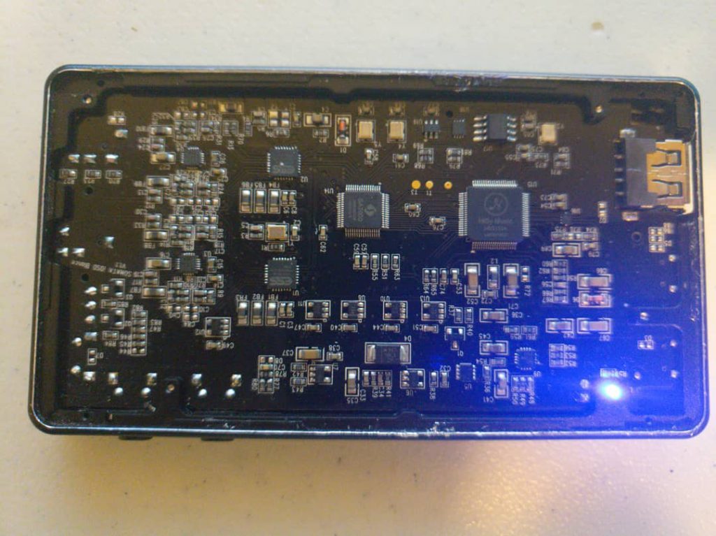 Photos of the Hidizs DH1000 DAC/AMP Circuit Board (Teardown) 4