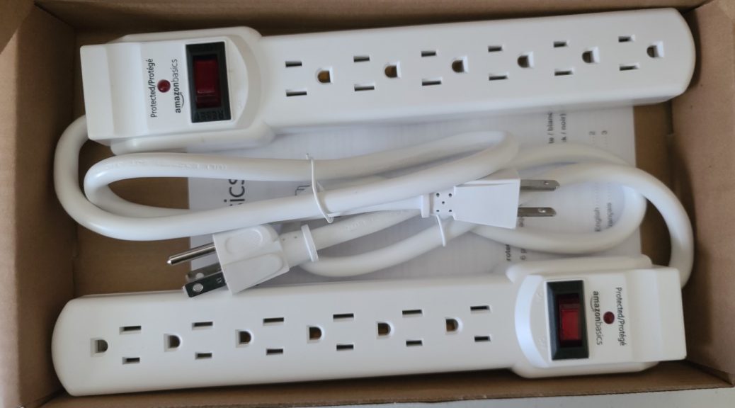 AmazonBasics 6-Outlet Power Strip 2