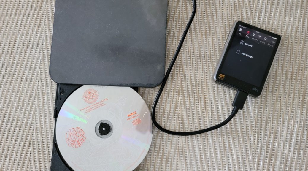 Hiby R3 with LG GP96YB70 Audio CD 1
