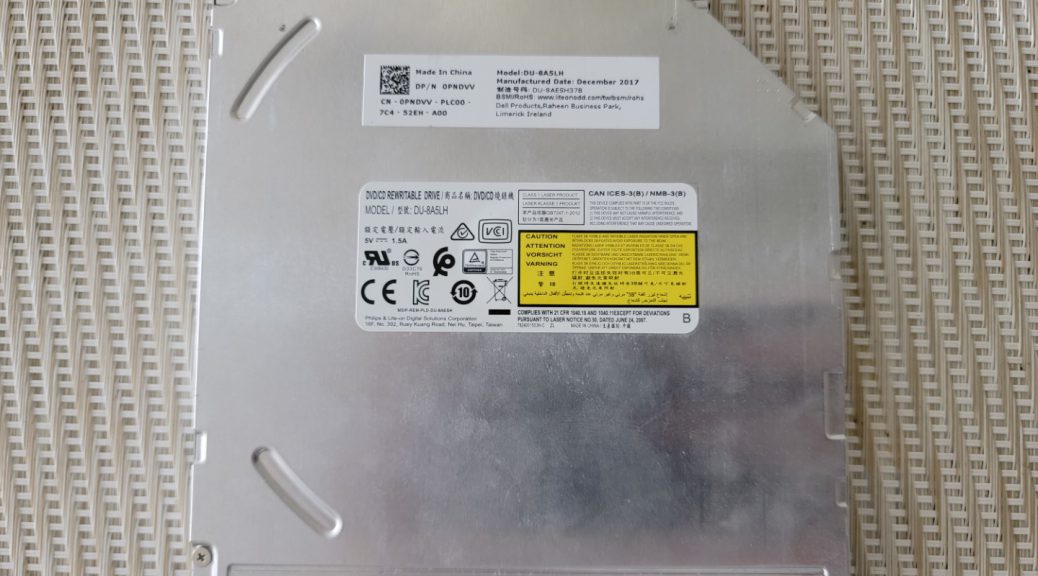 The LiteOn (PLDS) DU-8A5LH Optical Drive.