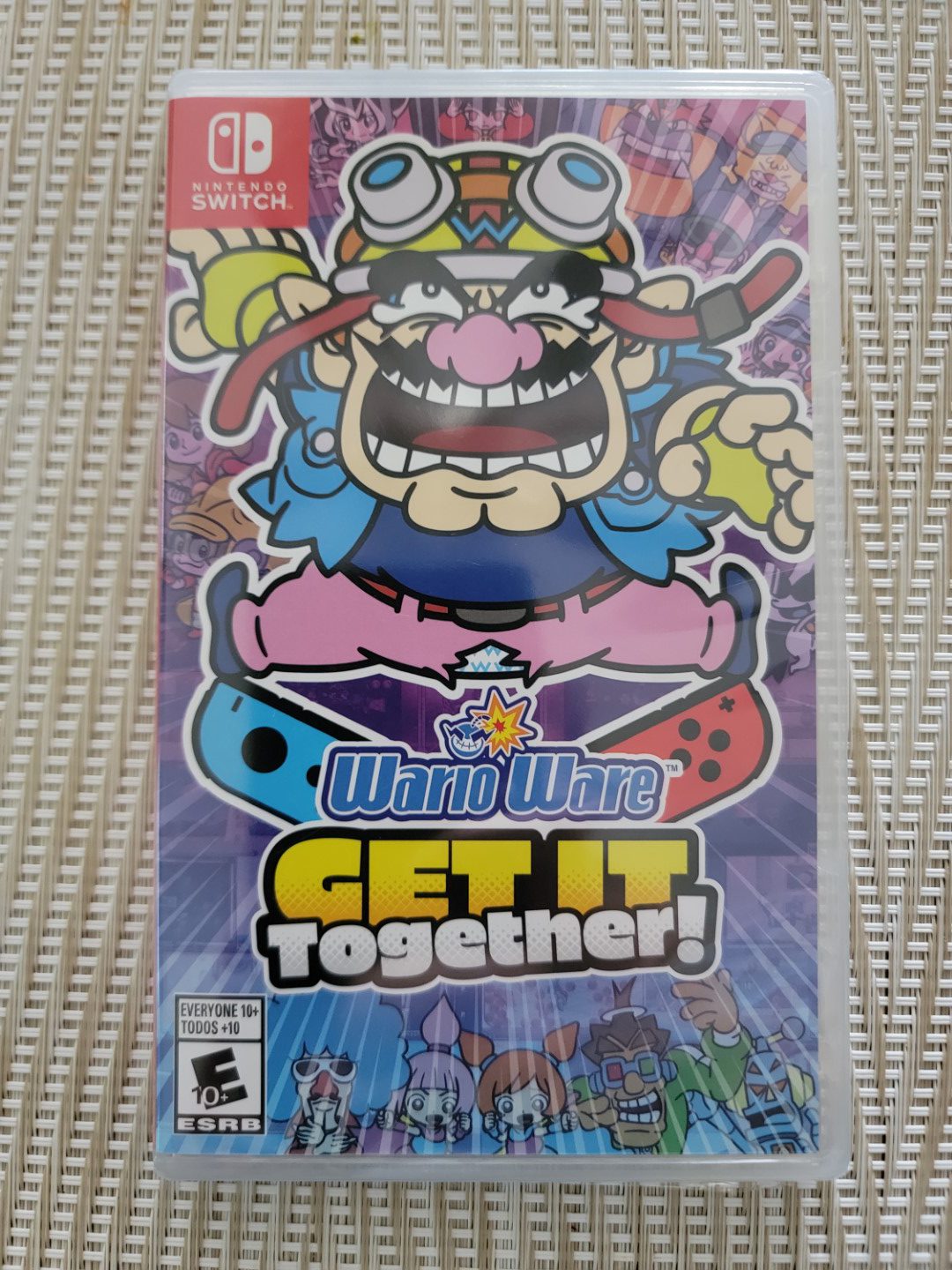Front Box Art of the Nintendo Switch game Wario Ware: Get It Together