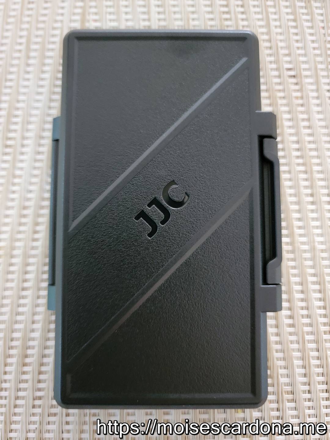 JJC 36-Slot Memory Card Case - Case Front