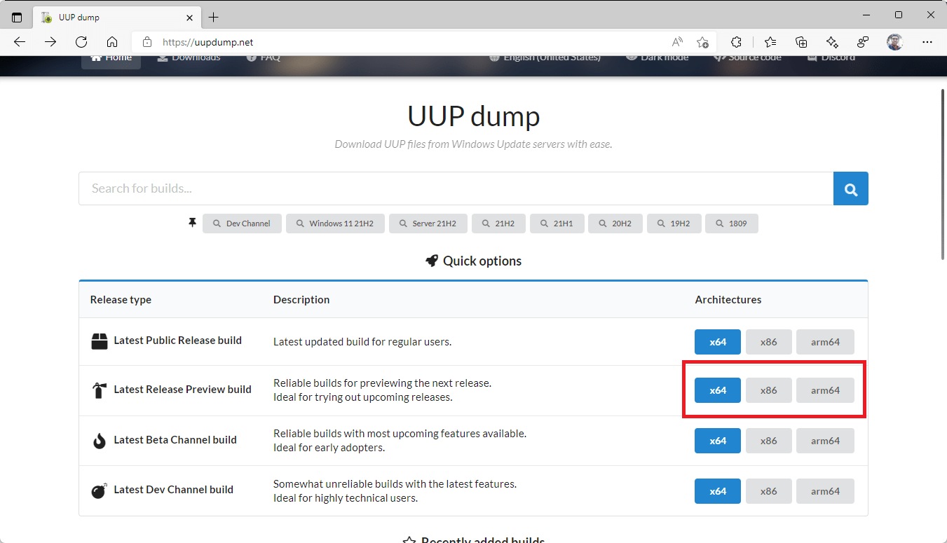 Downloading the Windows 10 build 19044.1561 x64 UUP download script from uupdump.net using the quick options.