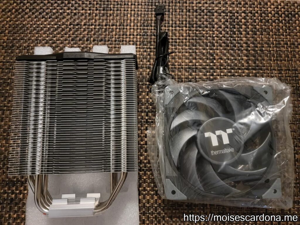 09 - Thermaltake TOUGHAIR 310 Heat Sink and Fan Unopened 2