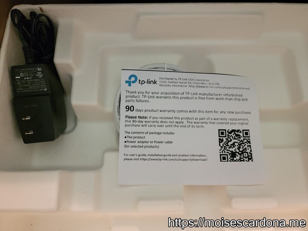 05 - TP-Link Archer A7 V5 box showing refurbished card