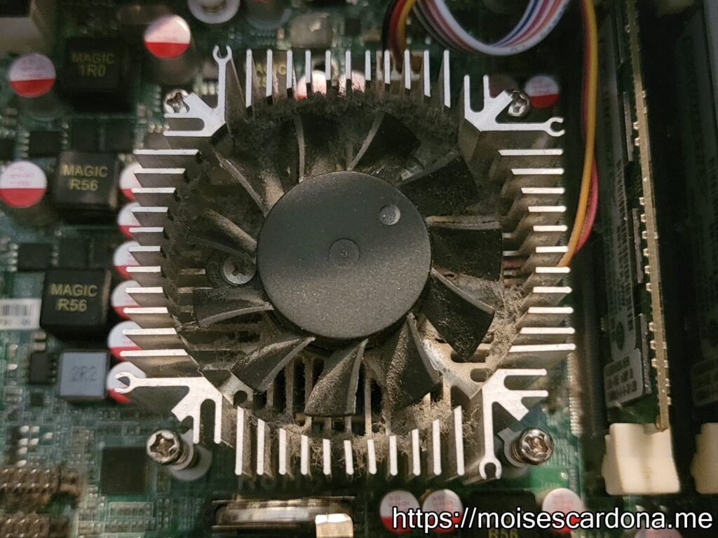 09 - Jetway NF9G-QM77 CPU Cooler Fan