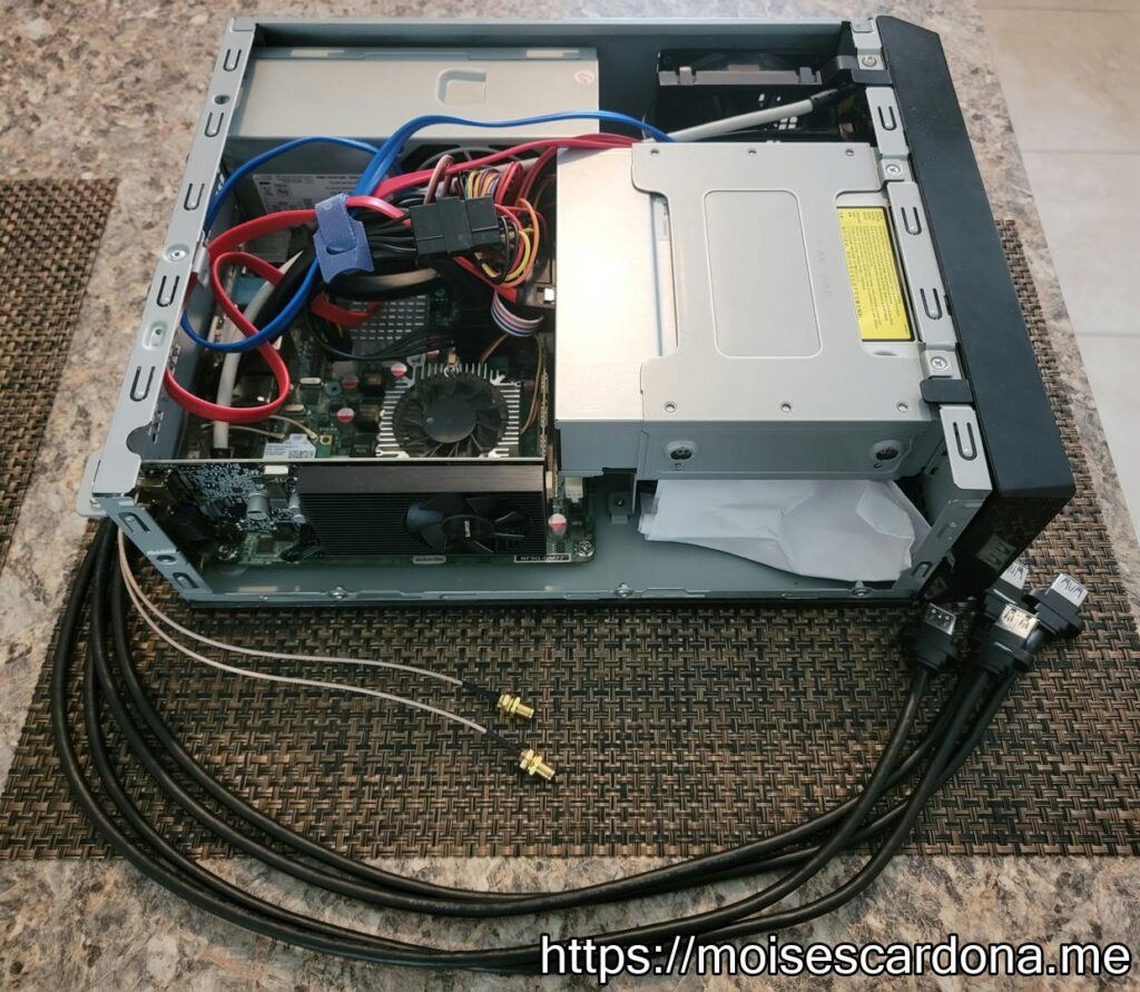 13 - SD-MPE20215 with cables installed in Mini-ITX PC