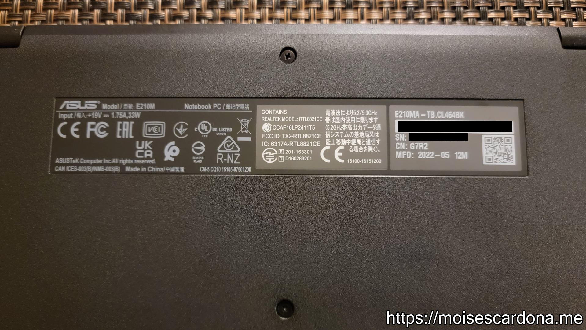 ASUS E210MA 11.6 inch laptop - 13 - Laptop label