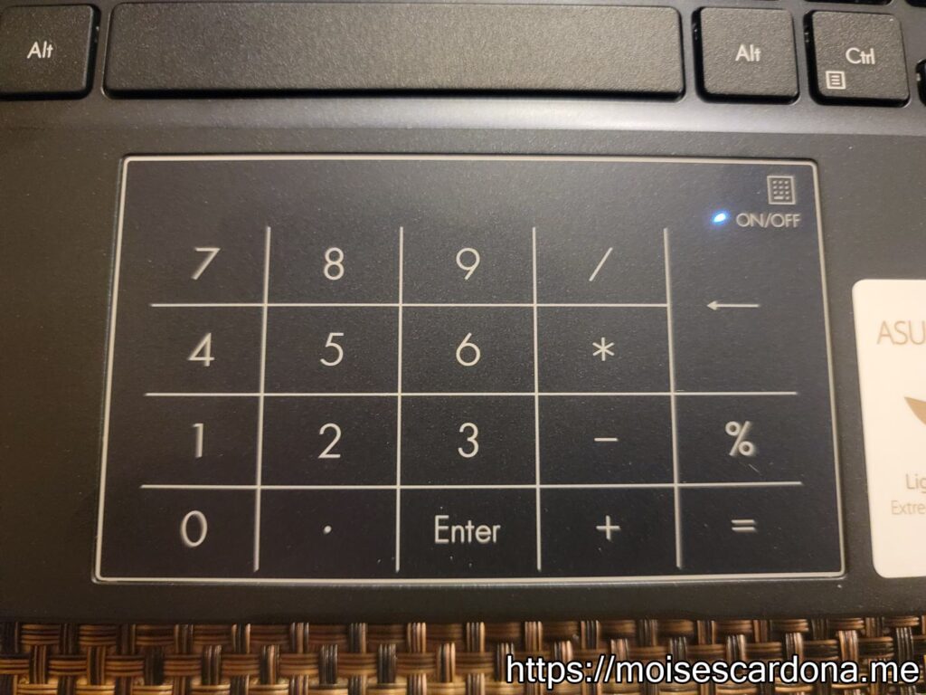 ASUS E210MA 11.6 inch laptop - 32 - Touchpad Numpad working in Linux