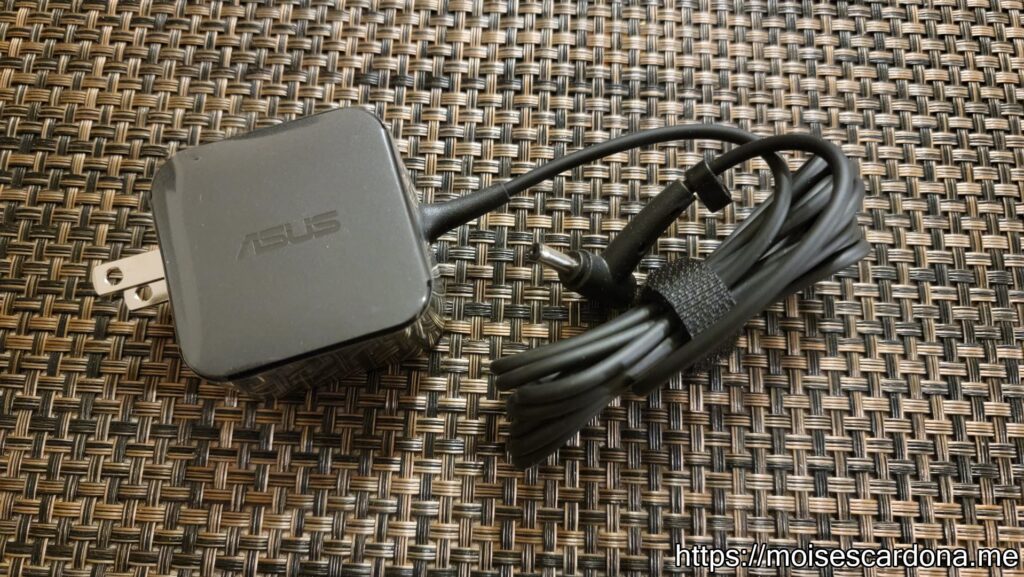 ASUS E210MA 11.6 inch laptop - 7 - ASUS E210MA laptop charger