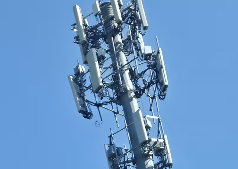 Verizon eNB 445865 - Antenna Zoom