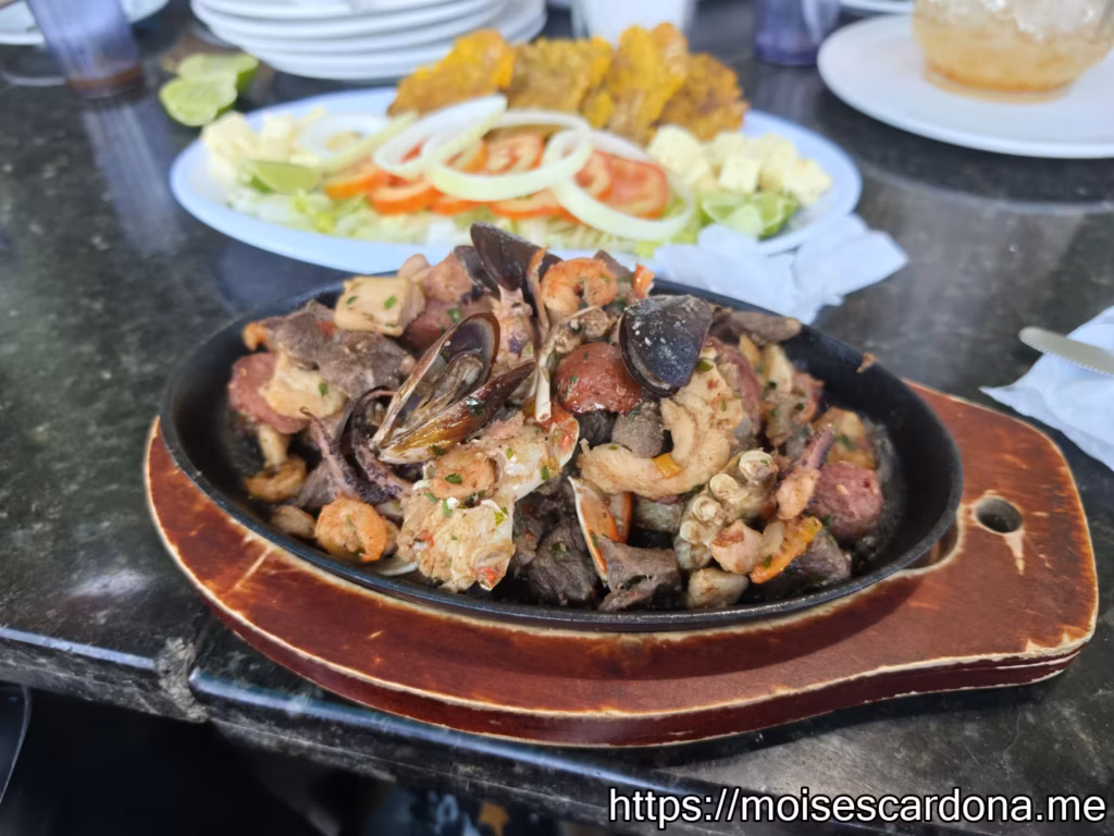 6 - Terraza Restobar 2026-05