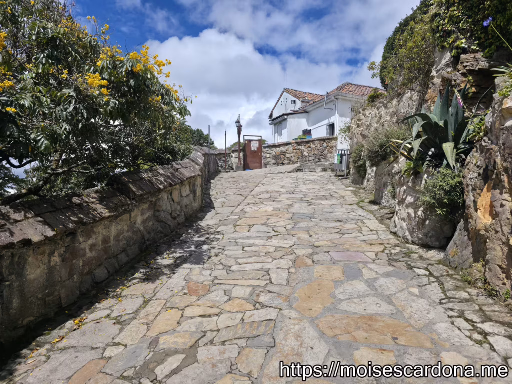 07 - Monserrate, Bogotá, Colombia - 2025-10-07