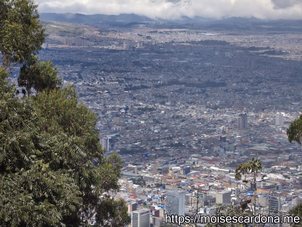 10 - Monserrate, Bogotá, Colombia - 2025-10-07