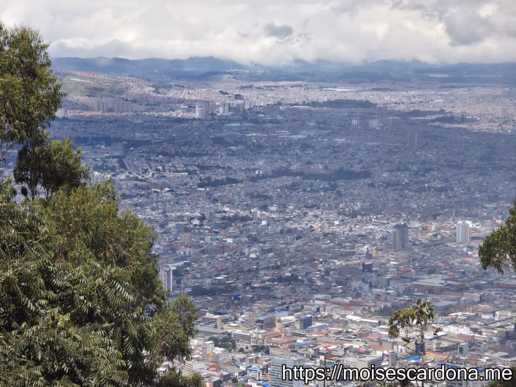 11 - Monserrate, Bogotá, Colombia - 2025-10-07
