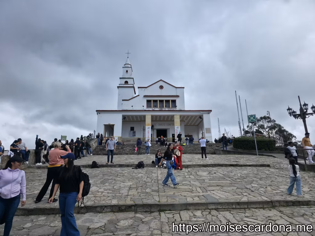 25 - Monserrate, Bogotá, Colombia - 2025-10-07