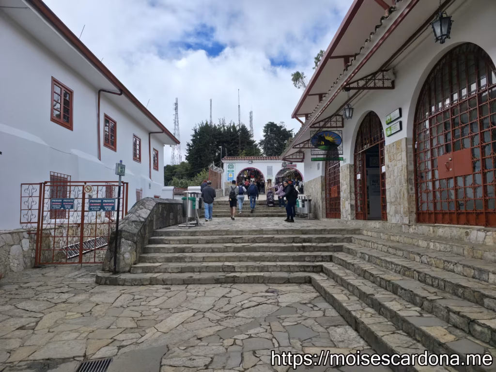 34 - Monserrate, Bogotá, Colombia - 2025-10-07