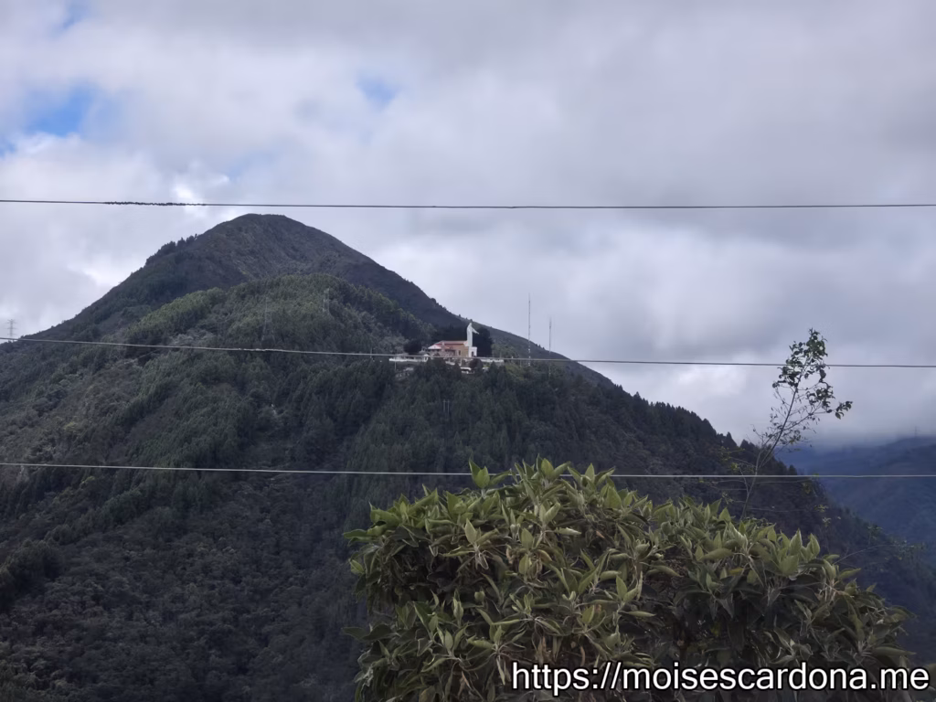 40 - Monserrate, Bogotá, Colombia - 2025-10-07