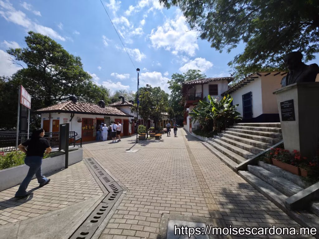 Pueblito Paisa - 2025-10-09 - 16